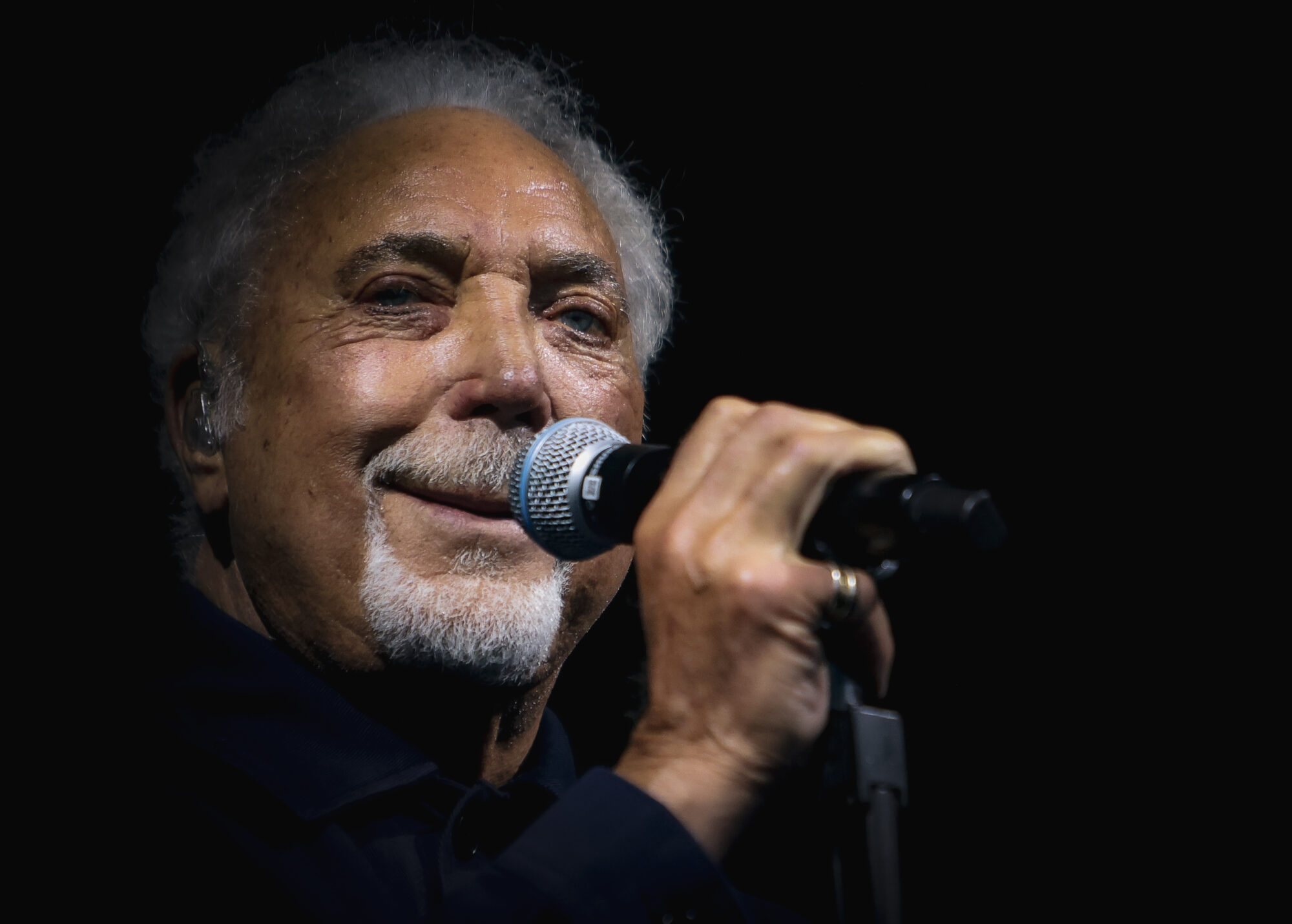 Tom Jones at Haydock Park
