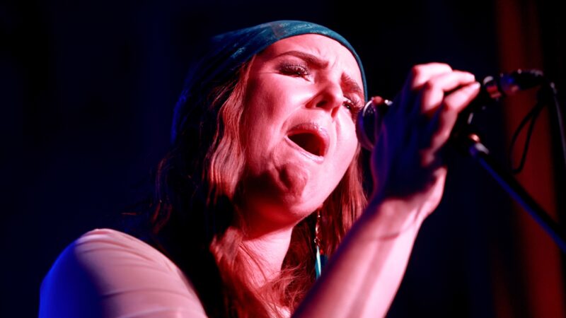 Ally Venable Sets The Deaf Institute Alight